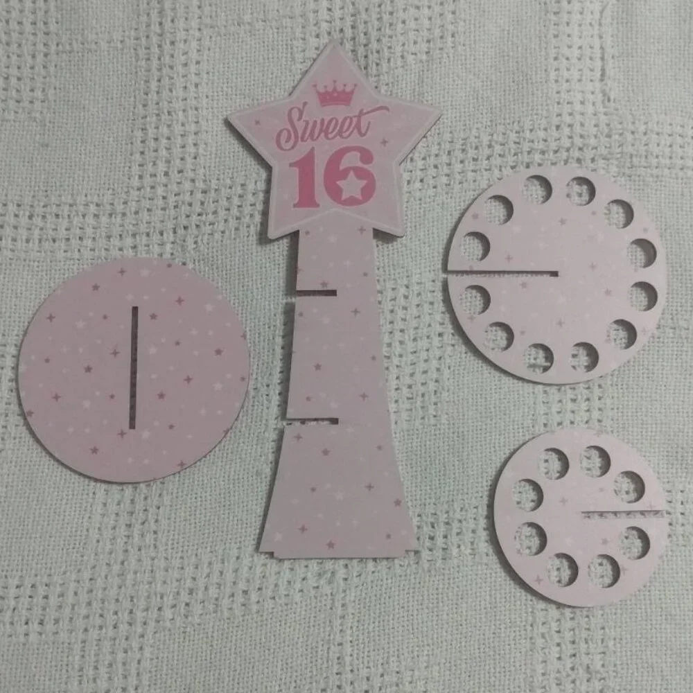 Sweet 16 Money holder cake topper